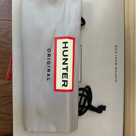 Hunter Green Women's Winter & Rain Boots - Picture 5 of 5